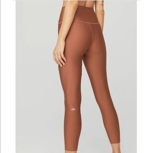 Alo Yoga Airlift 7/8 Nude Legging